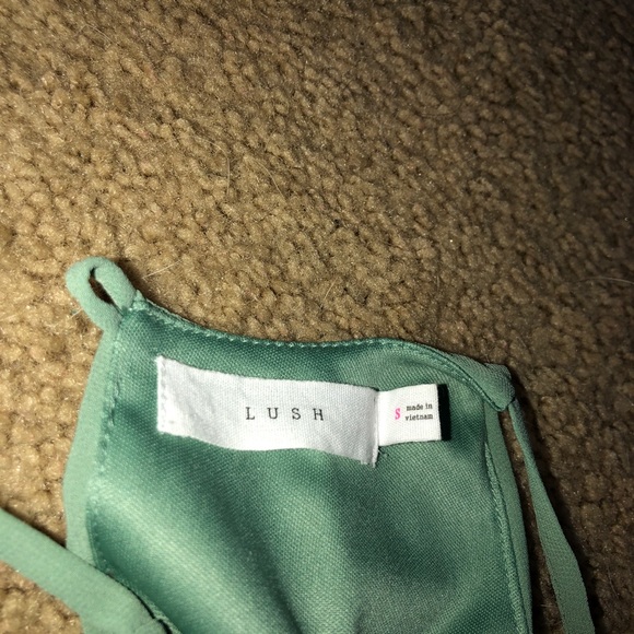 Lush women’s small dress - Picture 3 of 4